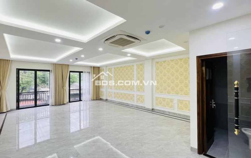??? THẬT 100% TÒA VP MẶT PHỐ NGUYỄN KHANG MỚI ĐEP TƯƠNG LAI VỊ TRÍ KIM CƯƠNG 70m2 x 8T, MT 6m SỔ ĐẸP, hơn 36 tỷ
